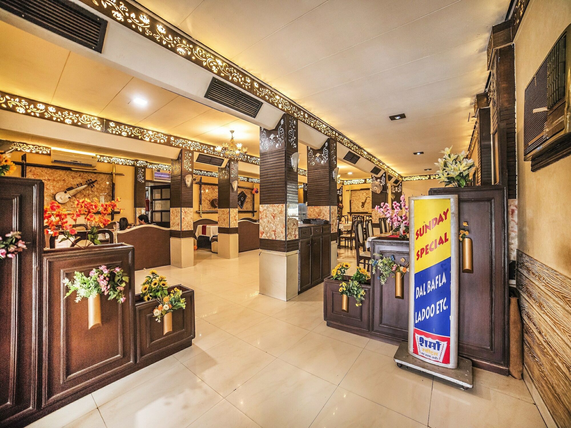 Fabhotel Santoor Geeta Bhawan Square Indaur Kültér fotó