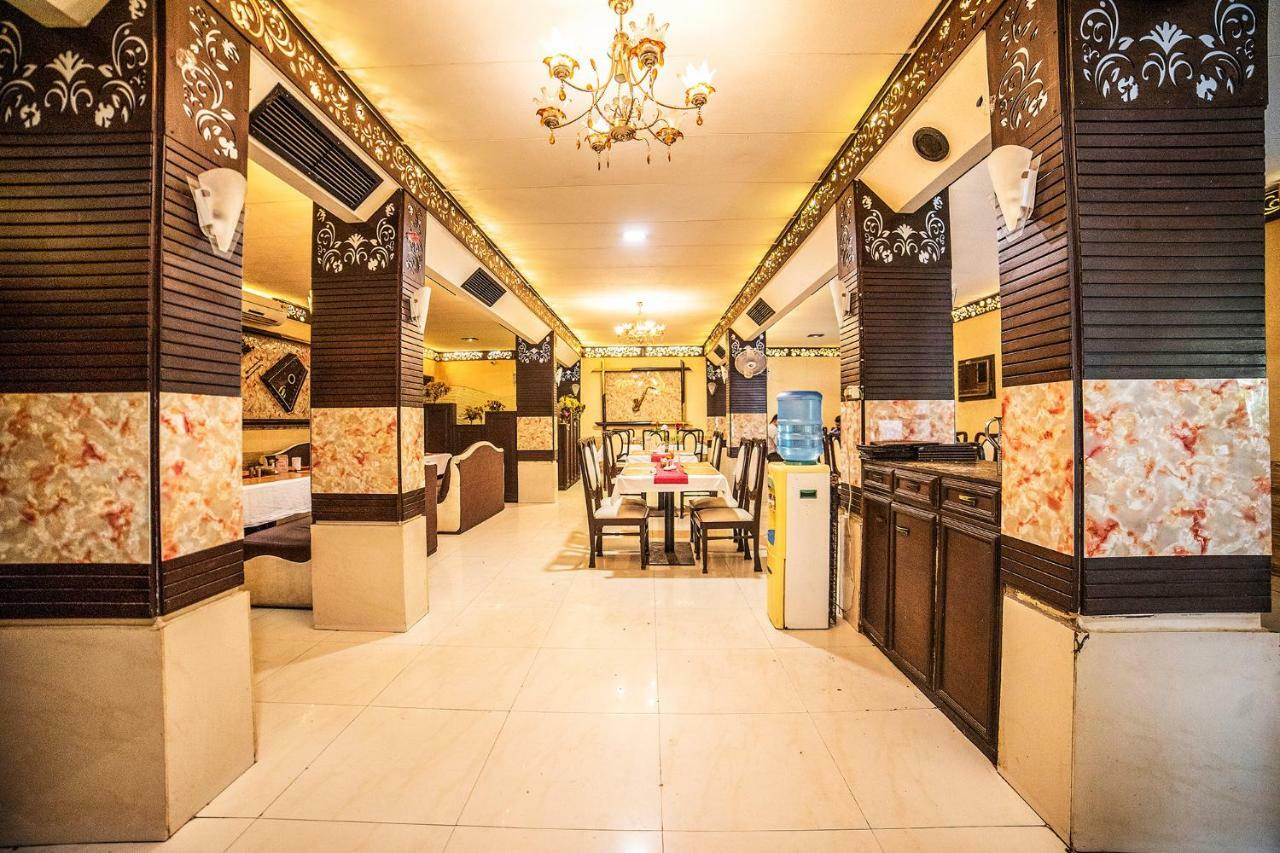 Fabhotel Santoor Geeta Bhawan Square Indaur Kültér fotó